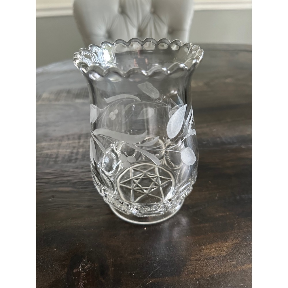 Etched Glass Hurricane Candle Holder Scalloped‎ Rim Starburst Base Clear